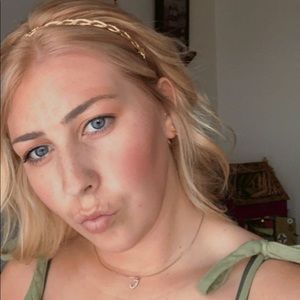 Meet your Posher, Morgan